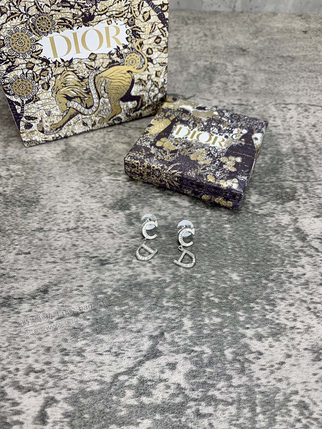 Dior飾品 迪奧經典熱銷款中古耳環耳釘  zgd1371